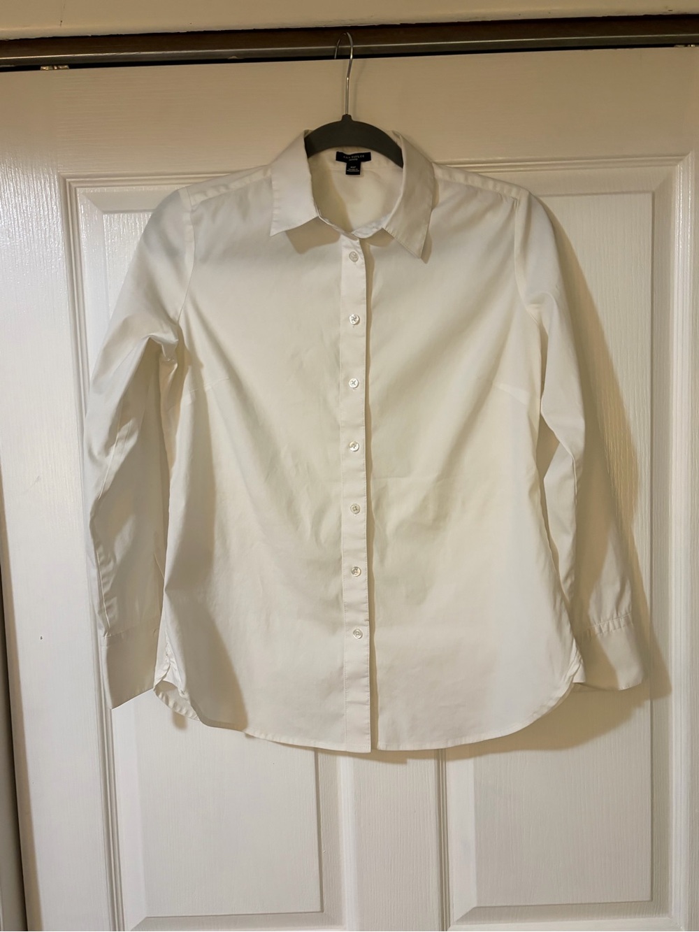 Ann Taylor White Button-Front Collared Blouse